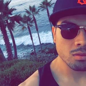 Meet your Posher, Diego